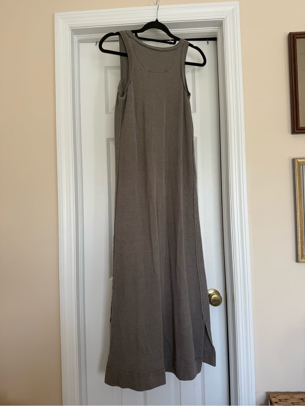Sleeveless Taupe Maxi Dress - Casual Everyday Style - Picture 5 of 5